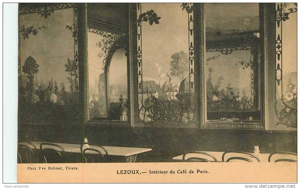 Lezoux : Interieur Du Café De Paris - Lezoux