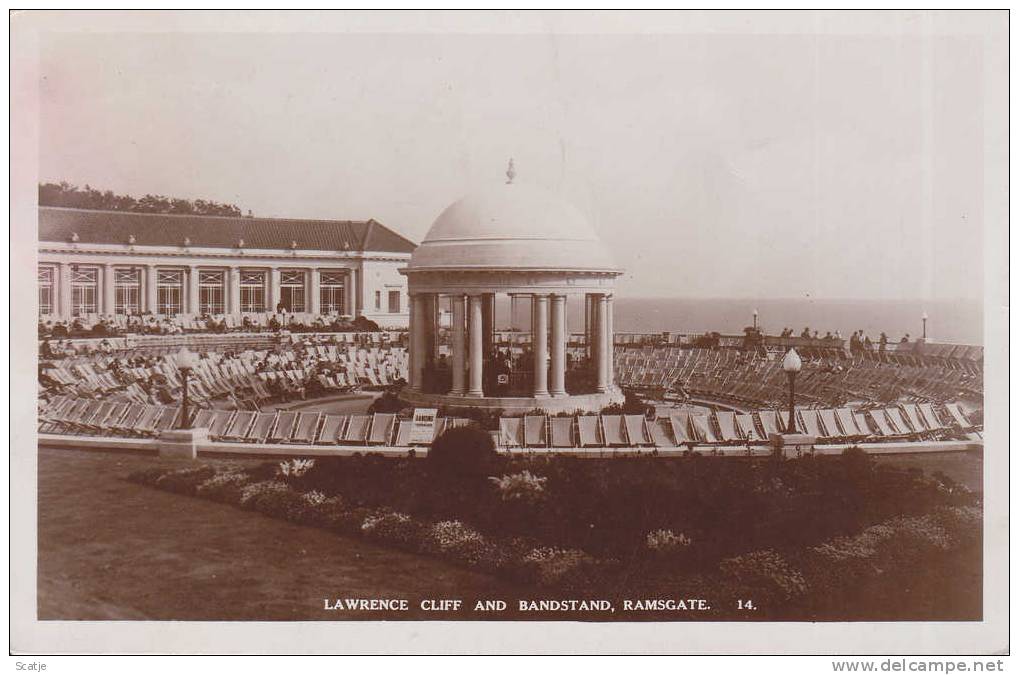 Ramsgate,  Lawrence Cliff And Bandstand,  1932  /  Photo Card - Ramsgate