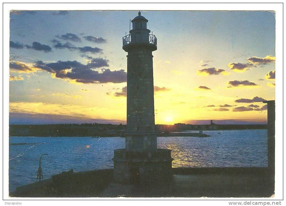 XW 353 Molfetta (Bari) - Il Faro Al Tramonto / Viaggiata 1971 - Molfetta