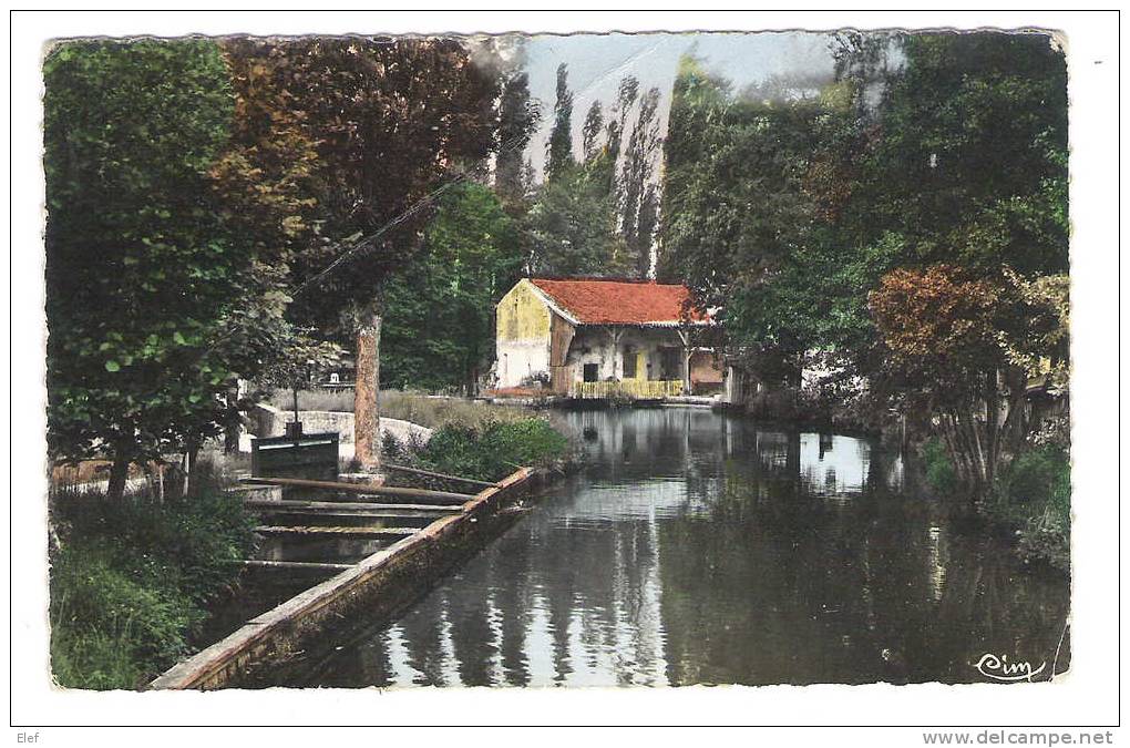 CASTELJALOUX, Lot Et Garonne: Vieux Moulin ( à Eau ) Sur L'Avance ; Ecluse;1957; B/TB - Casteljaloux