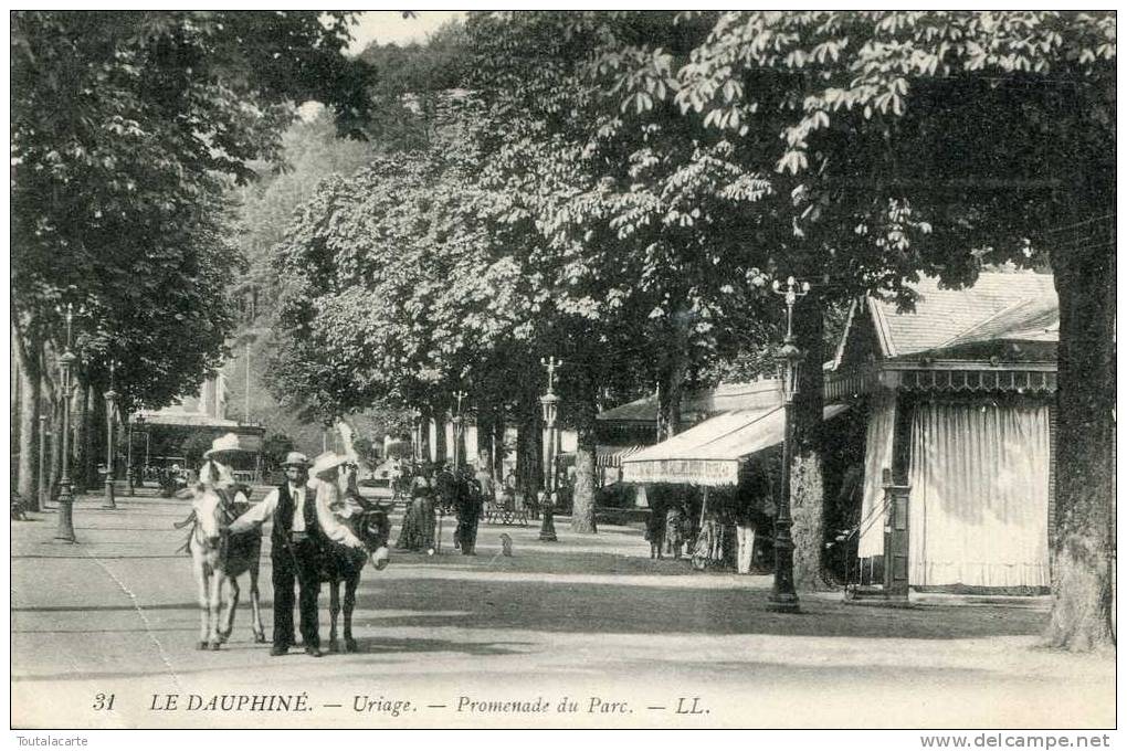 CPA 38 URIAGE PROMENADE DU PARC - Uriage