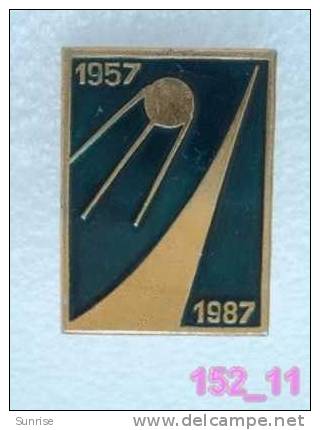 SPACE: 30 Anniversary First Space Satellite Soviet 1957y / Old Soviet Badge USSR_152_sp7512 - Space