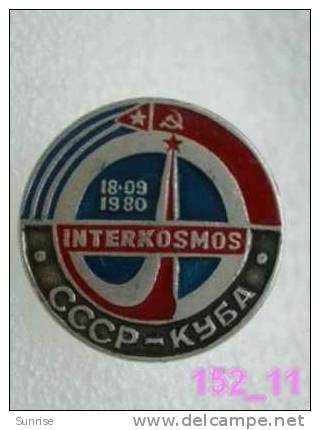 SPACE: Intercosmos - International Space Fly Programm USSR-Cuba / Old Soviet Badge USSR_152_sp7580 - Espacio