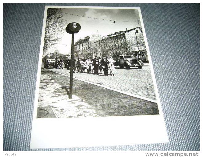 1 Carte Postale De DOISNEAU - Doisneau