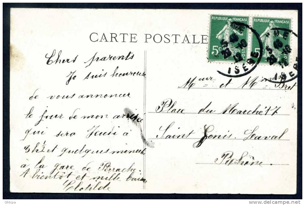 CPA. Vienne. Pensionnat Saint-Charles. - Saint-Symphorien-sur-Coise