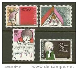 NEDERLAND 1978 MNH Stamp(s) Child Welfare 1129-1131 #1988 - Unused Stamps