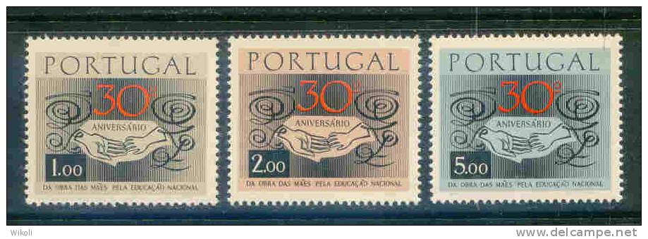 Portugal - 1968 National Education (Complete Set) - Af. 1025 To 1027 - MLH - Ungebraucht