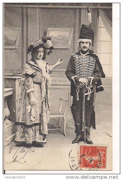 CPA ..BERGERET OU STYLE..MILITAIRE ET FEMME BIEN HABILLEE.. - Before 1900