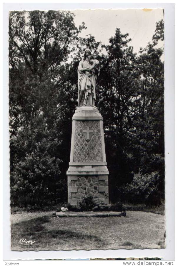 Cpsm ROUGEMONT LE CHATEAU Vierge Liberatrice - Statue De Montagny Fonderie Du Val D'Osne - Rougemont-le-Château