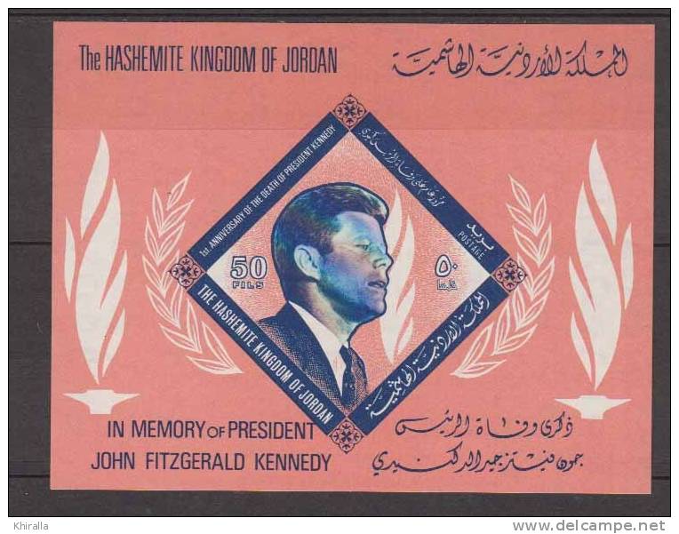 JORDANIE 1965       BLOC N° 22    Neut Sans Charniére     COTE  18€50 - Jordanien