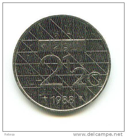 NEDERLAND  2 1/2 GULDEN  1988 - 1980-2001 : Beatrix