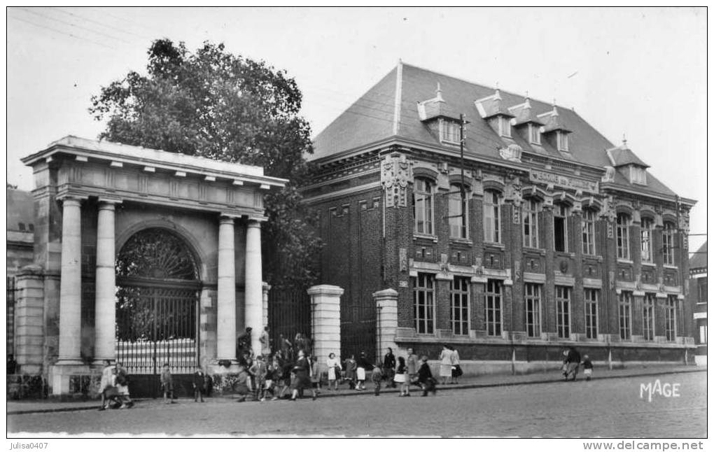 LE CATEAU (59) écoles De Filles Animation - Le Cateau