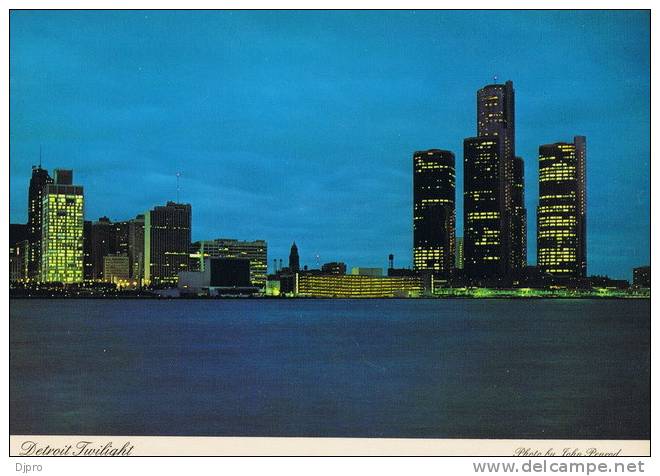 Detroit  Twilight    Photo  John   Penrod - Detroit