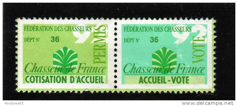 PAIRE DE VIGNETTES FEDERATION DES CHASSEURS DEPT 36 SAISON 1992 - Sports