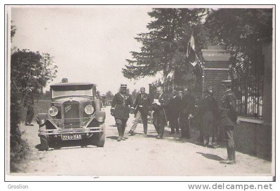 AUTO ANCIENNE DE DION BOUTON (CARTE PHOTO) AVEC ANIMATION - Voitures De Tourisme