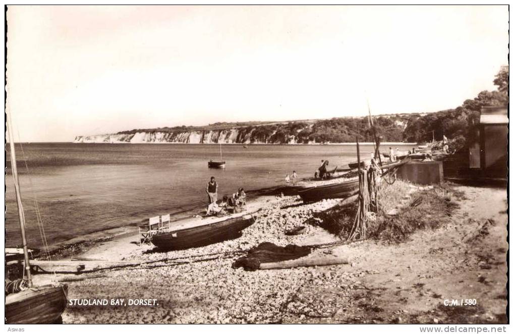 RPPC: STUDLAND BAY Nr SWANAGE, DORSET ~ OLD HARRY ROCKS IN DISTANCE - Swanage