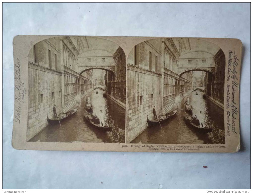 BRIDGE OF SIGHTS VENICE ITALY BETWEEN A PALACE AND A PRISON - Cartoline Stereoscopiche