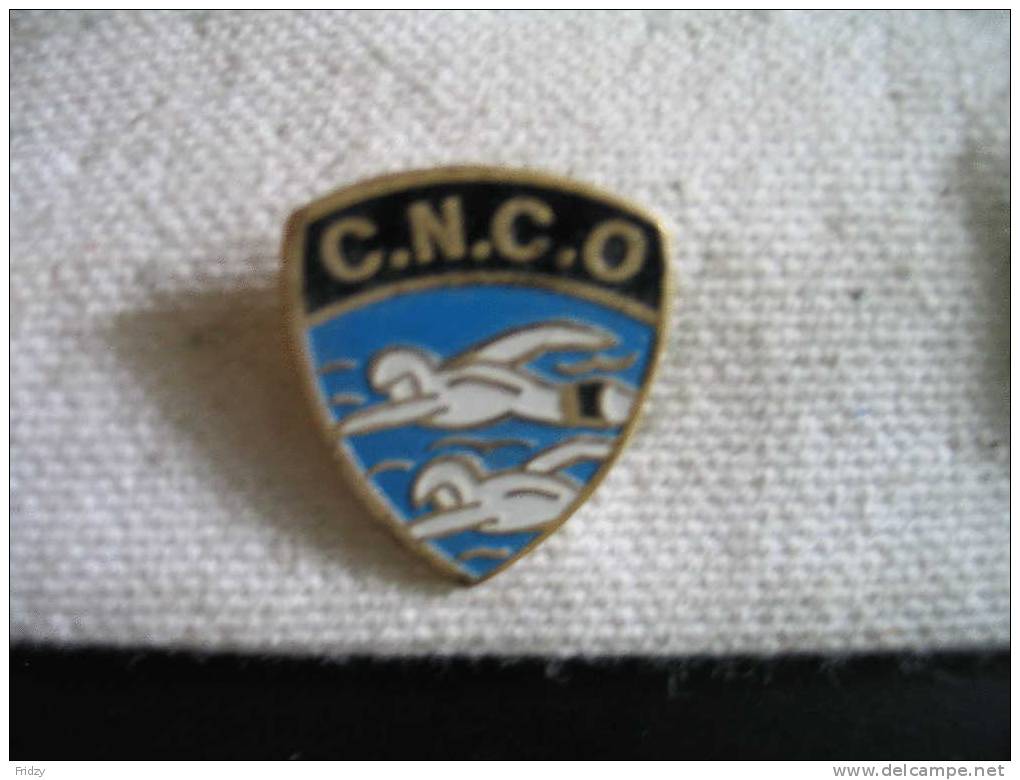 Pin's Du Club De Natation C.N.C.O. - Schwimmen