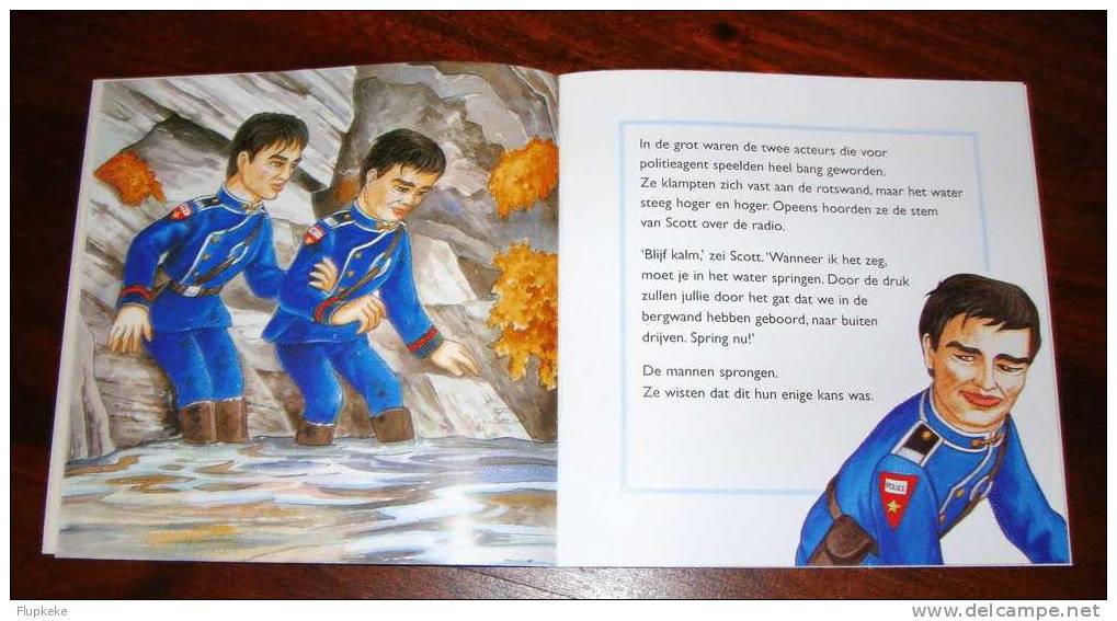 Thunderbirds Invasie Van Mars Virgil Verslaat De Hood Bridge Publishing Carlton Book 2001 - Cartoni Animati