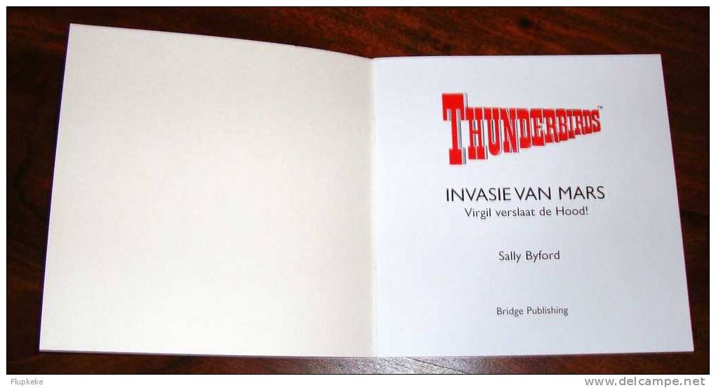 Thunderbirds Invasie Van Mars Virgil Verslaat De Hood Bridge Publishing Carlton Book 2001 - Cartoni Animati