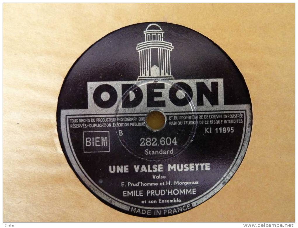 Disque Pour Gramophone 78T - Odéon - Emile Prud'homme - Julot - Une Valse Musette - - 78 T - Disques Pour Gramophone