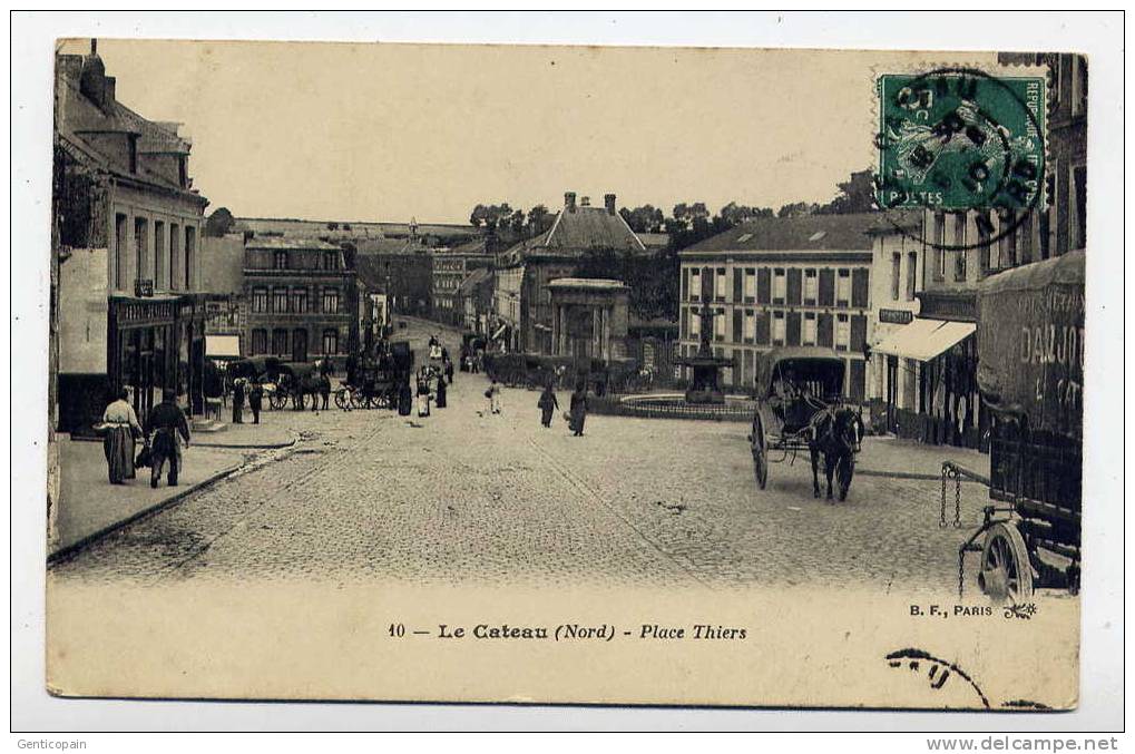 Q23 - LE CATEAU - Place THIERS - SUPERBE Carte Animée De 1910 Oblitérée Au Cateau - Scan Du Verso - Le Cateau