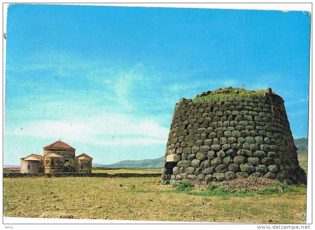 Italia Nuoro Silanus Nuraghe "Civiltà Nuragica" Cartolina Viaggiata Animata1977 Affrancata £.100 + £. 20 - Nuoro