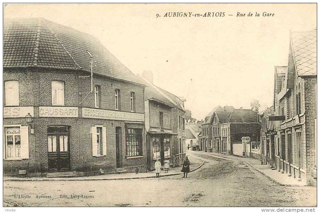 Pas-de-Calais 62  75    Aubigny-en-Artois :  Rue De La Gare - Aubigny En Artois