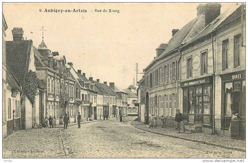 Pas-de-Calais 62  79  Aubigny-en-Artois :  Rue Du Bourg - Aubigny En Artois