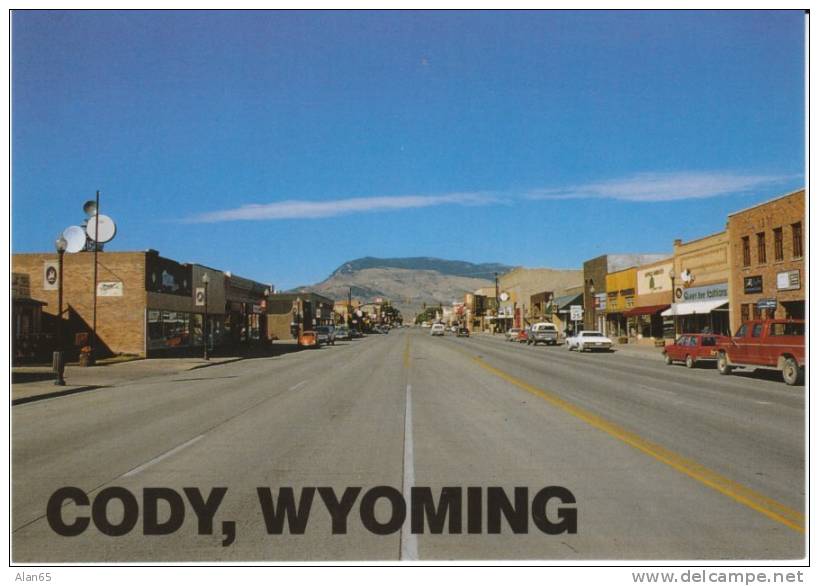 Cody WY Wyoming, Street Scene Business Signs, Autos, On C1980s Vintage Postcard - Cody