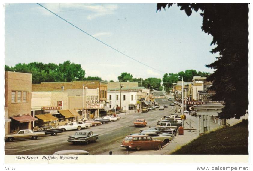 Buffalo WY Wyoming, Street Scene, Autos, On C1960s Vintage Postcard Bison Movie Theater - Otros & Sin Clasificación