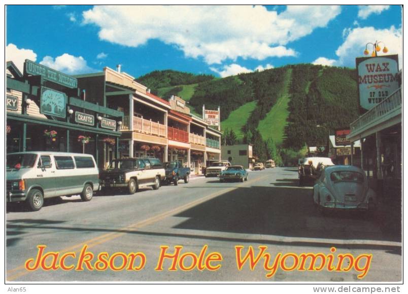 Jackson Hole WY Wyoming, Street Scene Autos, Hotel, Wax Museum, On C1980s Vintage Postcard - Altri & Non Classificati