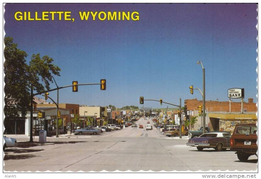 Gillette WY Wyoming, Street Scene Autos, First National Bank, On C1980s Vintage Postcard - Gillette