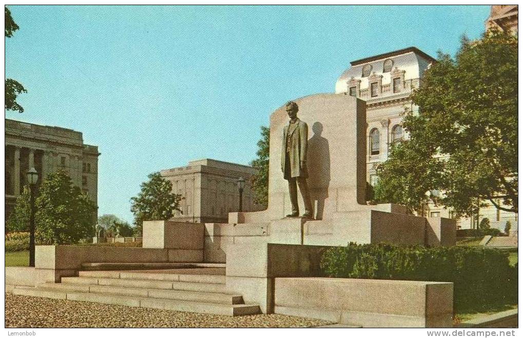 USA – United States – Abraham Lincoln's Statue, Springfield Illinois Unused Postcard [P3977] - Springfield – Illinois