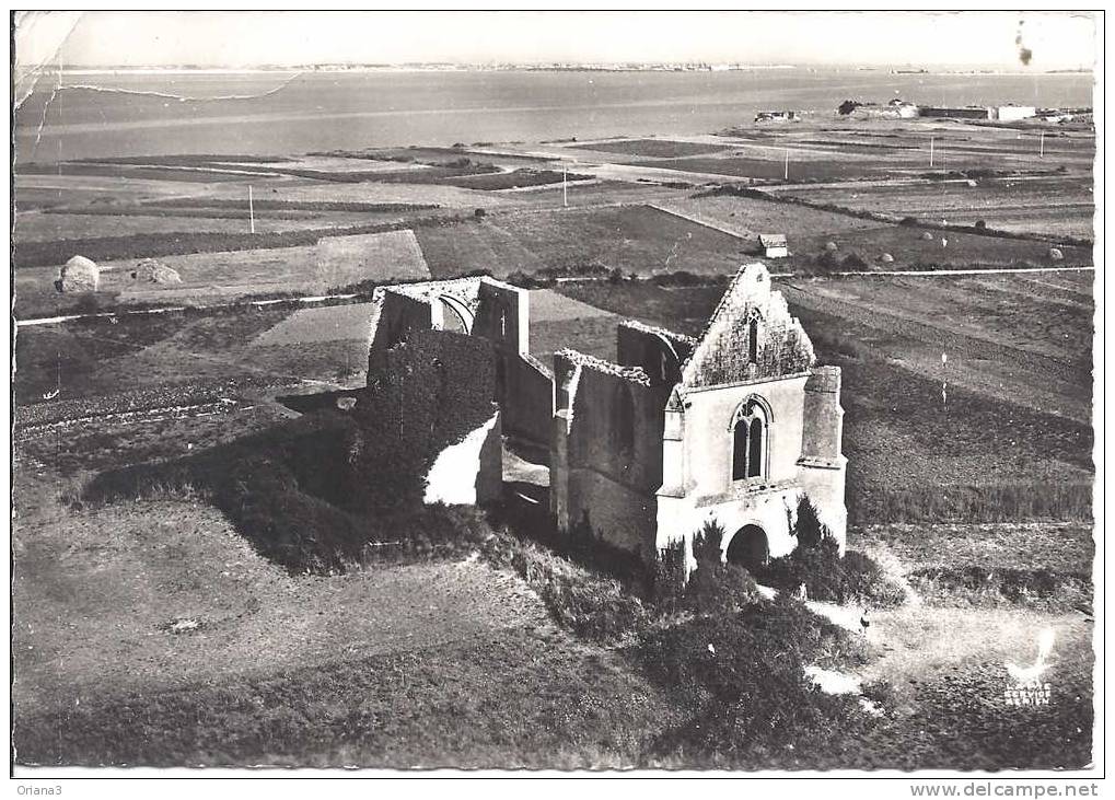 --- 17-- LA FLOTTE --ANCIENNE ABBAYE DES CHATELIERS -- EN AVION AU DESSUS....--    CARTE PHOTO -- - Ile De Ré