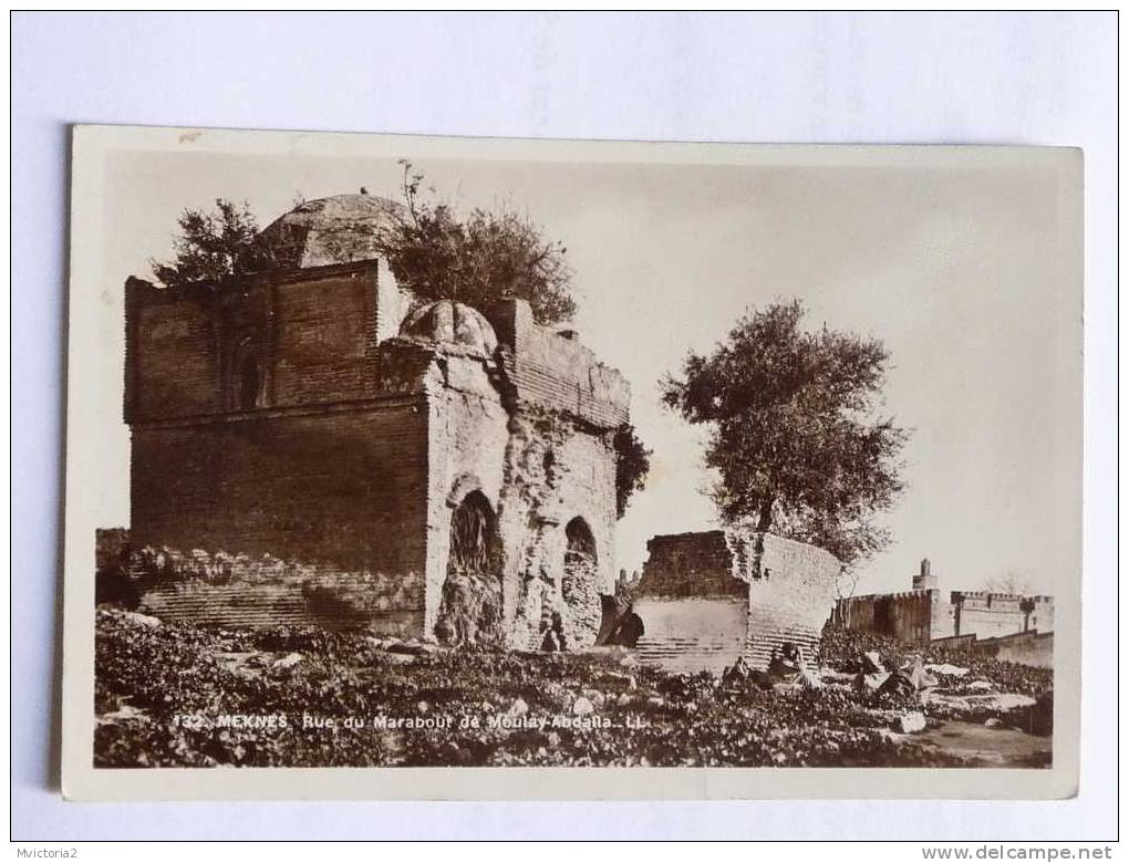 MEKNES - Rue Du Marabout De Moulay Abdalla - Meknès