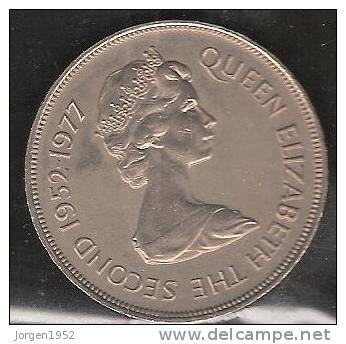 JERSEY:  25 PENCE FROM 1977   "QUEEN ELIZABETH THE SECOND 1952-1977" - Islas Del Canal