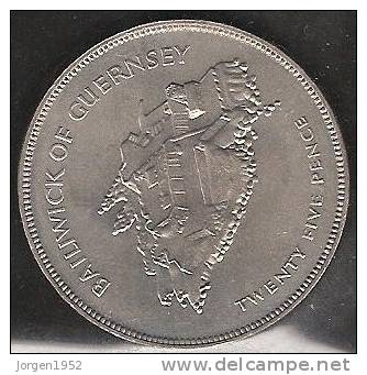 GUERNSEY:  25 PENCE  FROM 1978   "QUEEN ELIZABETH THE SECOND 1952-1977" - Channel Islands