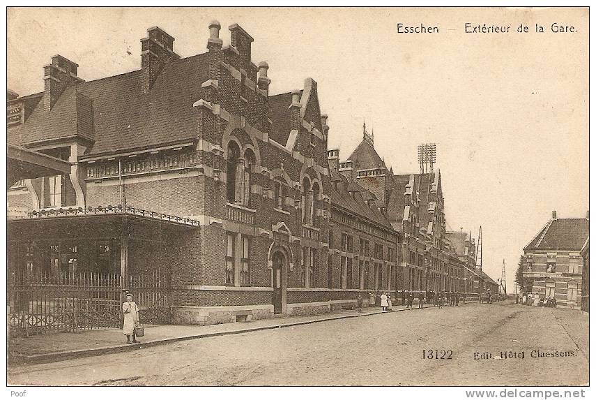 Essen / Esschen : Extérieur De La Gare - Essen