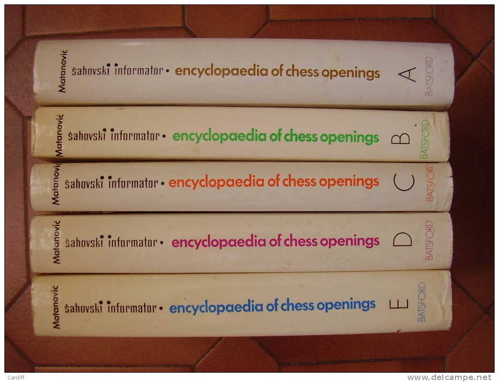 Encyclopédie Des Ouvertures D'échecs. Encyclopaedia Of Chess Openings. Enzyklopadie Der Schach Eroffnungen .MATANOVIC - Encyclopédies