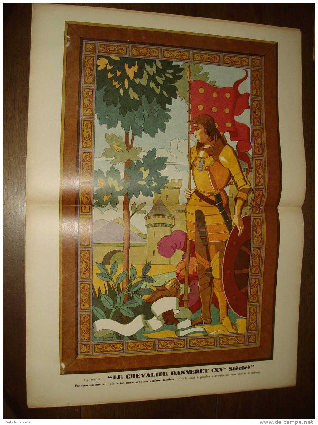 Janvier 1933  ART-DECORATIF Revue De L'ARTISAN PRATIQUE , Beau Modèle En Couleur Sur Double-page :Le CHEVALIER - Home Decoration