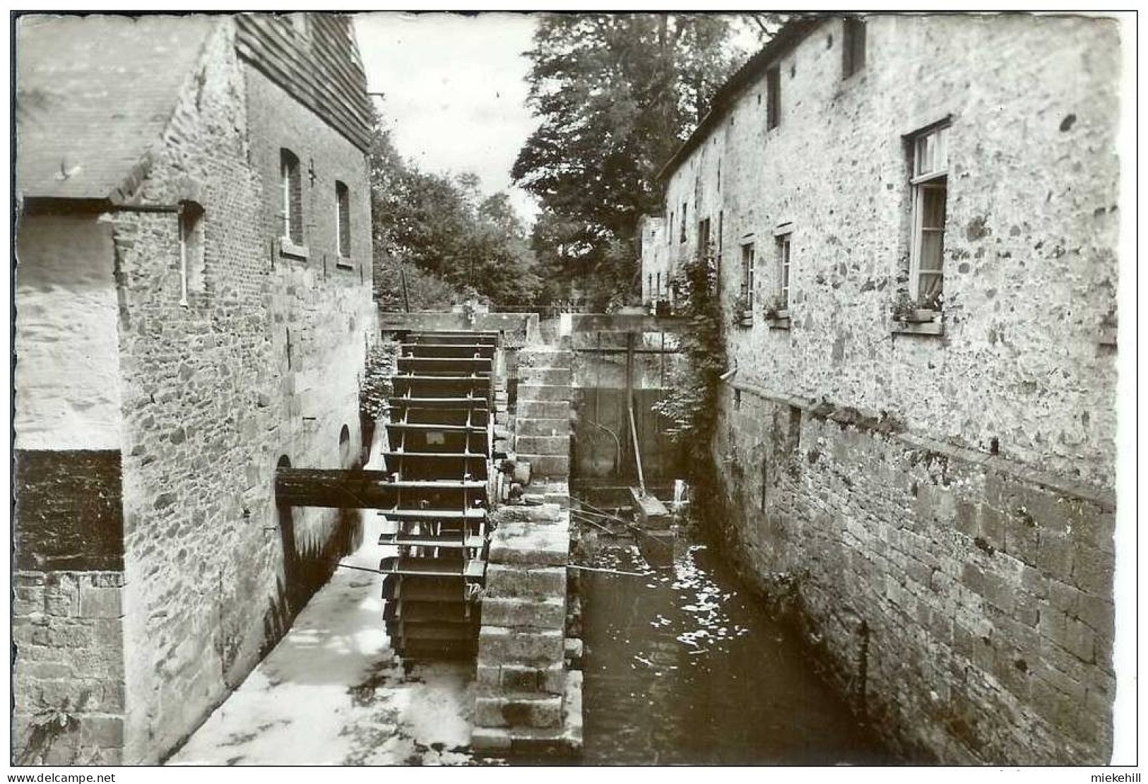 BRAINE LE CHATEAU-LE VIEUX MOULIN A EAU- WATERMOLEN - Braine-le-Château