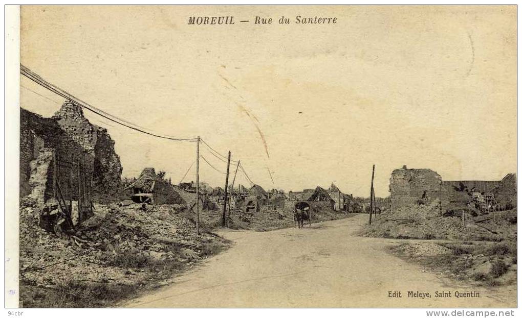 CPA (80)   MOREUIL  Rue Du Santerre - Moreuil