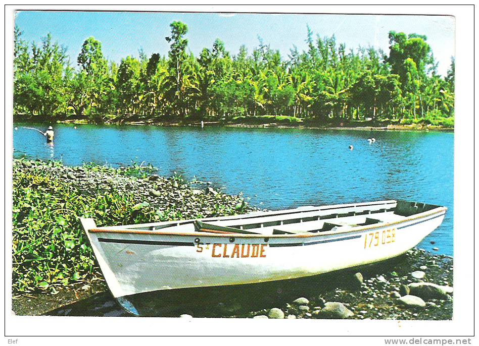 Ile De LA REUNION, Saint Paul; L'Etang; Pecheur à La Ligne; Barque; 1990; TB - Saint Paul