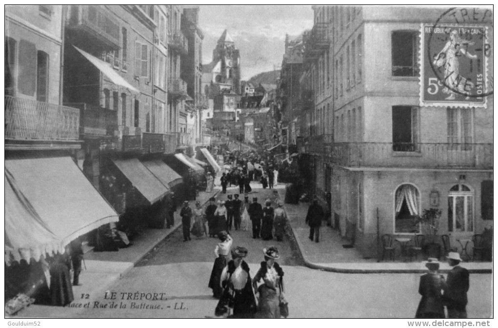 Place Et Rue De La Batteuse - Le Treport