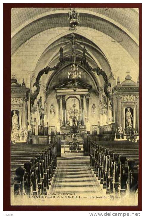 Cpa Du 27 Saint Cyr Du  Vaudreuil Intérieur De  L´ église  LOR7 - Le Vaudreuil