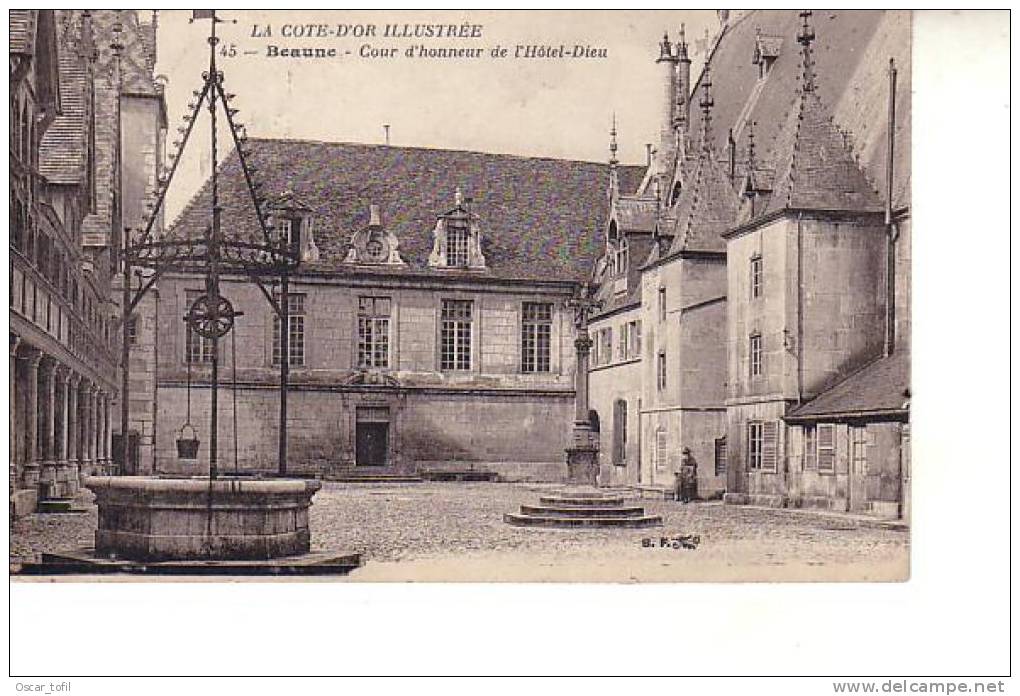 Beaune : Hôtel-Dieu : La Cour D´honneur (Editeur B.F., N°45) - Beaune