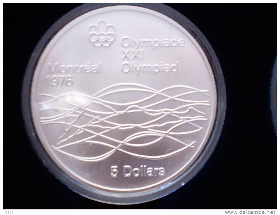 CANADA  1976 OLIMPIADI MONTREAL  OLYMPIC GAME NUOTO  ( SWIMMER )  5 SILVER DOLLARS  In ARGENTO FDC UNC - Canada