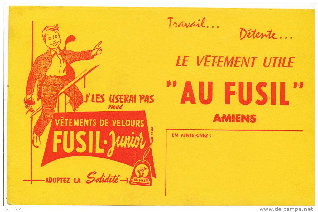 BU 717 /BUVARD  LLE VETEMENT UTILE AU FUSIL  AMIENS - Textilos & Vestidos