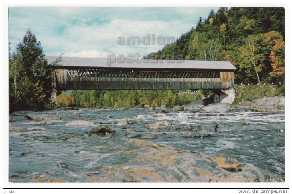 USA - SCENIC COVERED BRIDGE Over RIVER - 1950s-1960s Viintage Chrome Postcard - American Roadside